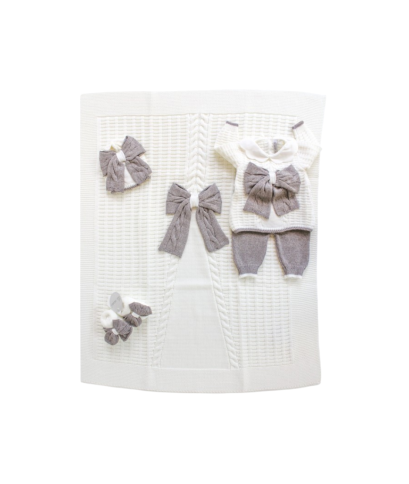 Wool Curtain Set for Newborns - Baby's Layette §98