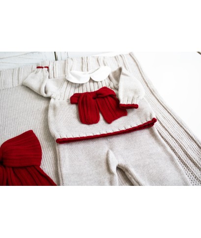 Set of Ribbed Wool Bows for Newborns - Baby Boy's Layette §791