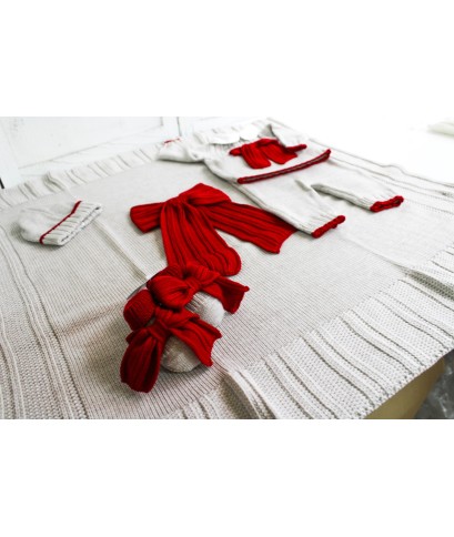 Set of Ribbed Wool Bows for Newborns - Baby Boy's Layette §791